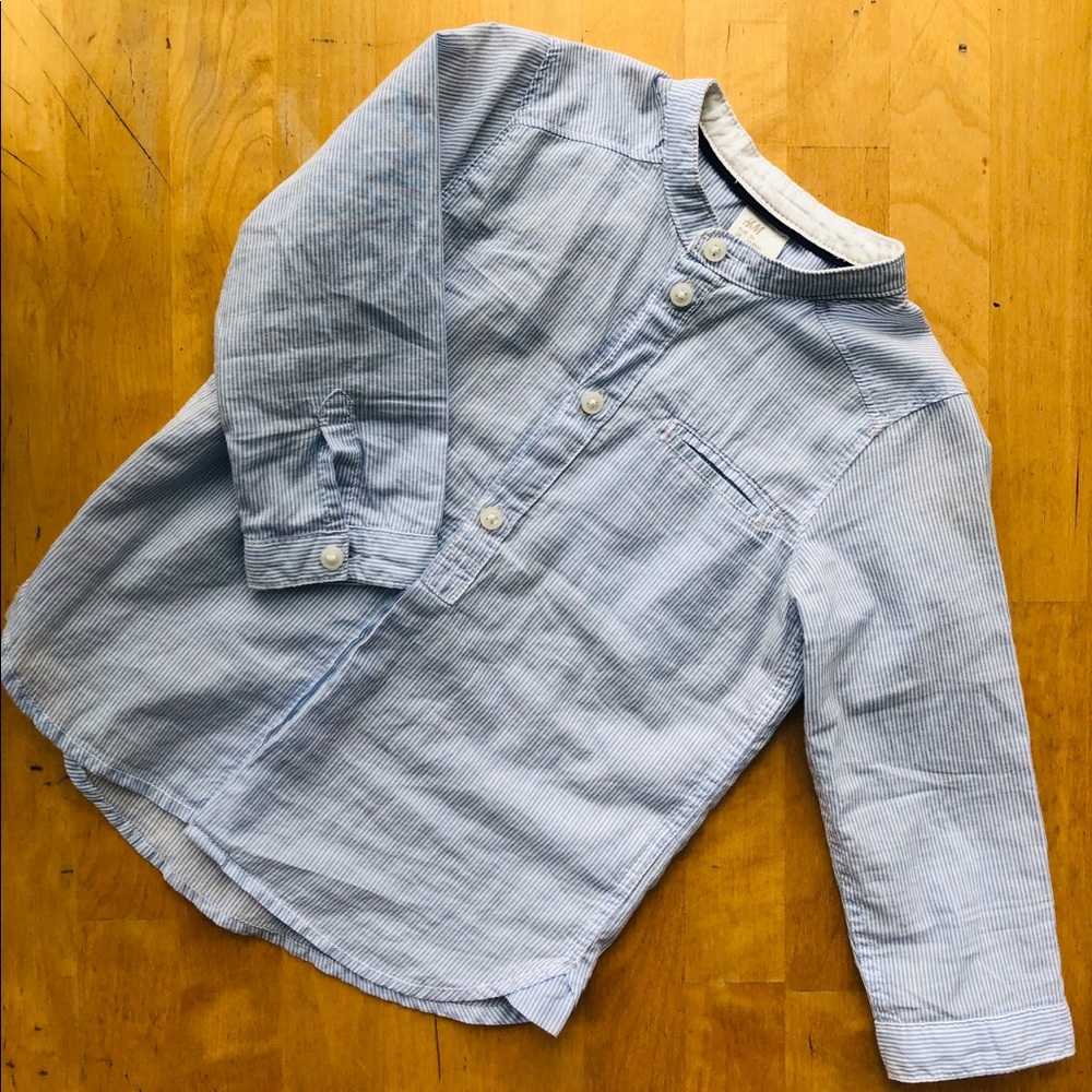 H&M blue/white strip band-collar shirt